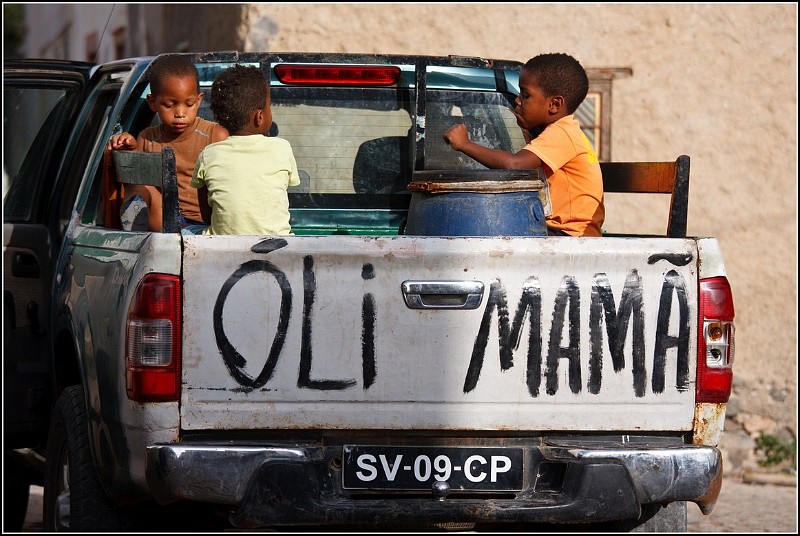 058 CV.jpg